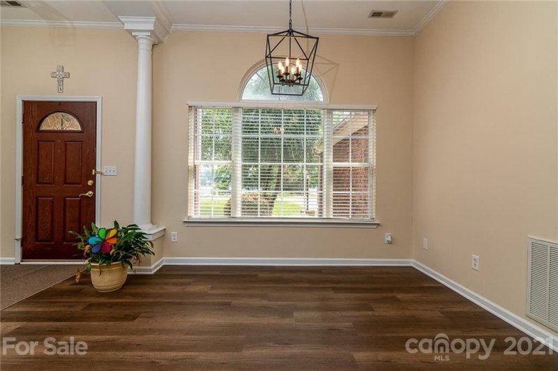 Property image 5 at 106 Hideaway Lane, Mooresville, NC 28117