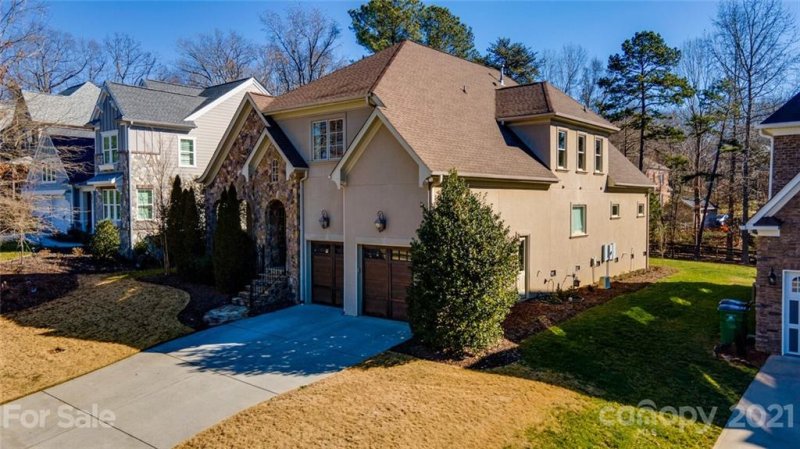 Property image 3 at 9823 Genevieve Court, Charlotte, NC 28270
