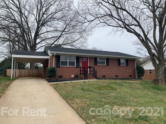 Property image 3 at 4300 Briarhill Drive, Charlotte, NC 28215