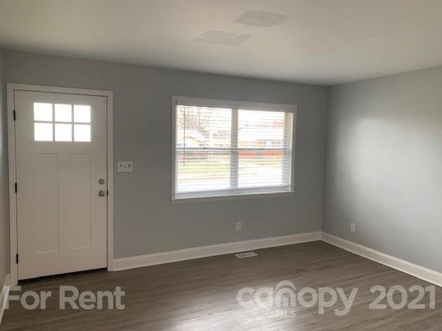 Property image 5 at 4300 Briarhill Drive, Charlotte, NC 28215