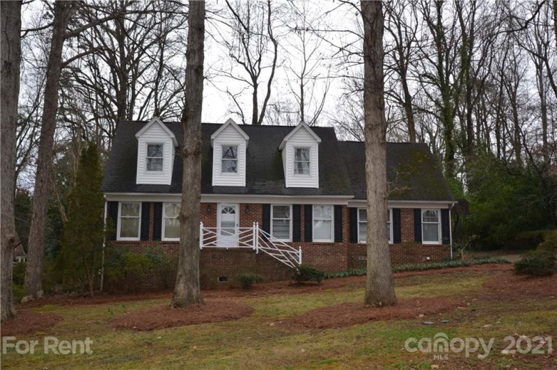 721 Summerwood Drive