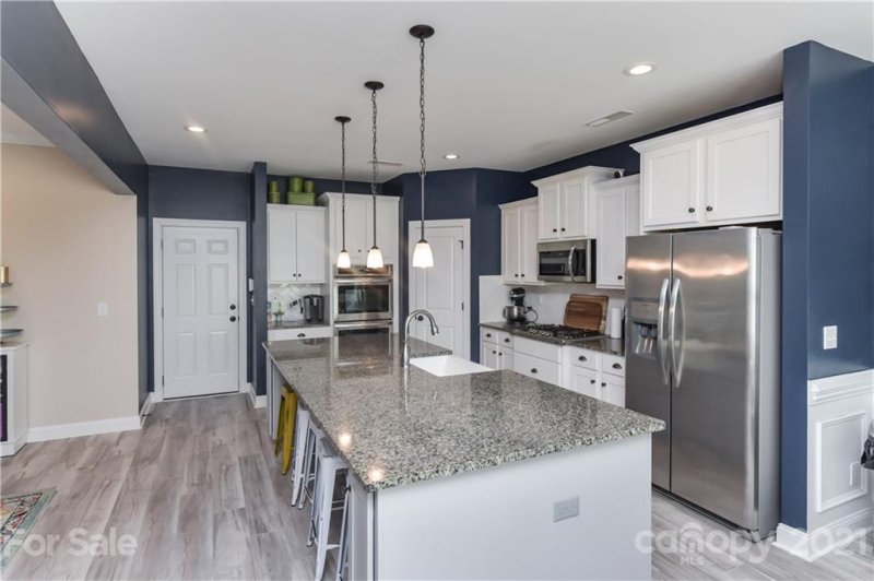 Property image 5 at 381 Swift Creek Cove, Clover, SC 29710