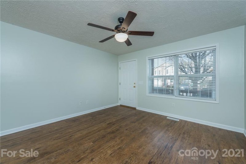 Property image 5 at 204 Pembrook Road, Swannanoa, NC 28778