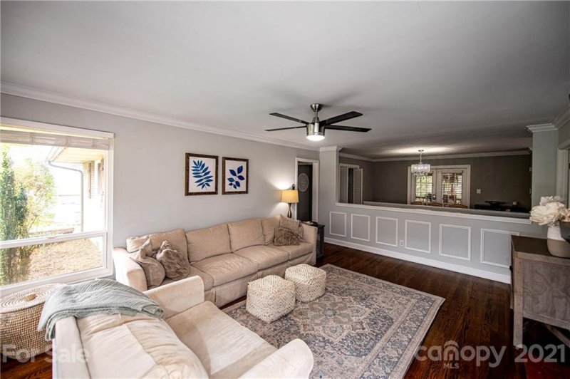 Property image 5 at 1011 Sewickley Drive, Charlotte, NC 28209