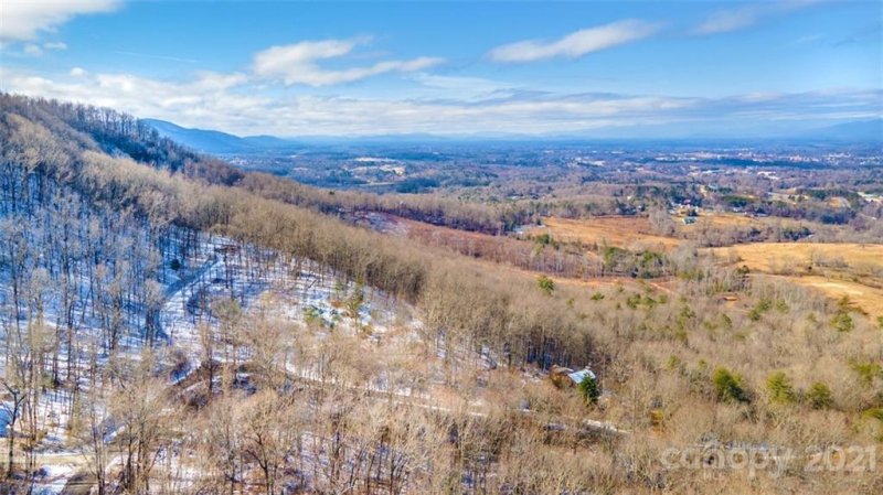 Property image 2 at 3294 Stones Throw Drive, Valdese, NC 28690