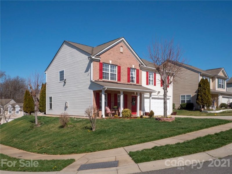 Property image 3 at 7848 Rabbits Foot Lane, Charlotte, NC 28217