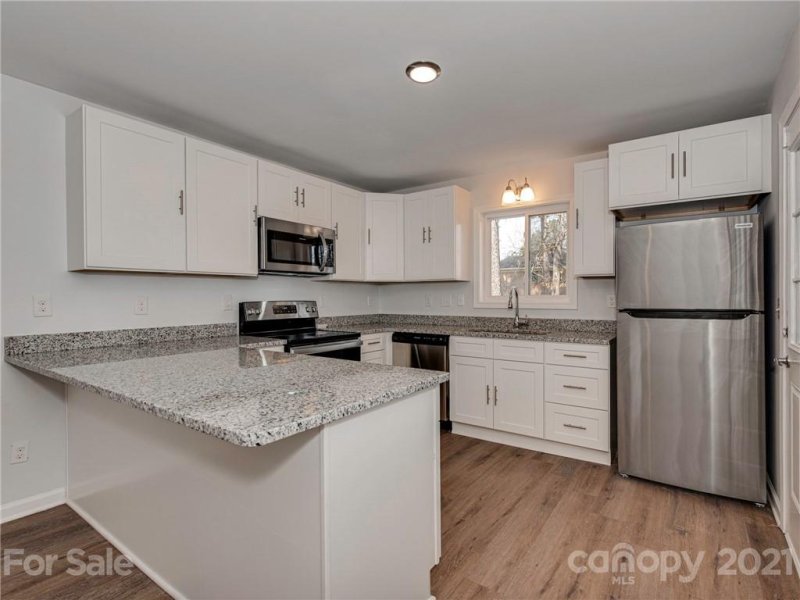 Property image 4 at 9101 Feldbank Drive, Charlotte, NC 28216