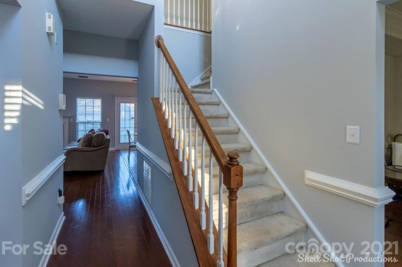 Property image 2 at 2337 Comfrey Court, Charlotte, NC 28213
