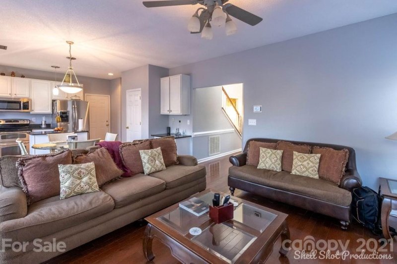 Property image 5 at 2337 Comfrey Court, Charlotte, NC 28213