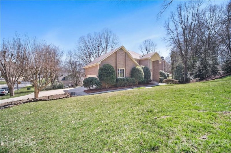 Property image 3 at 6501 Colston Court, Charlotte, NC 28210