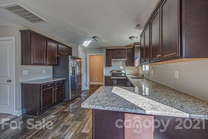 Property image 3 at 502 Coffeetree Lane, Stanley, NC 28164