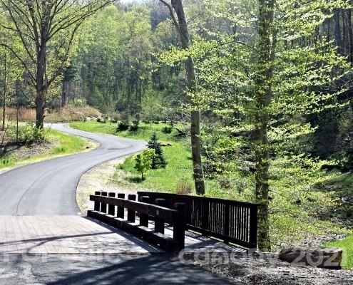 Property image 4 at 64 Longspur Lane, Asheville, NC 28804