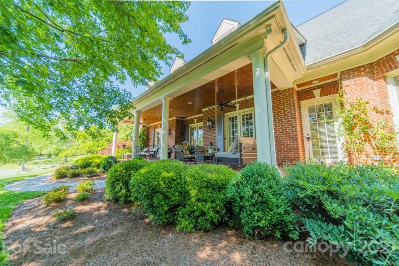 Property image 5 at 5228 Carmel Park Drive, Charlotte, NC 28226