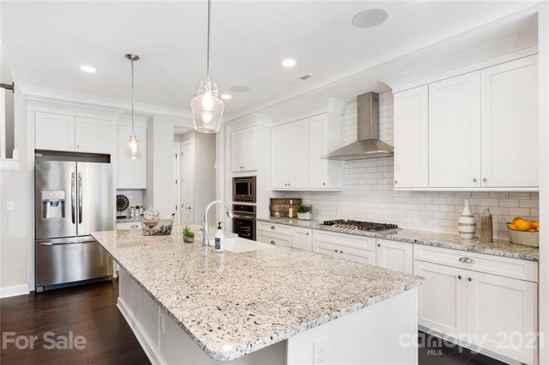 Property image 2 at 106 Country Lake Drive, Mooresville, NC 28115