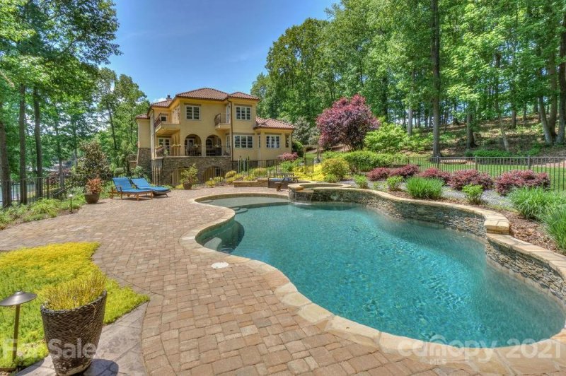 Property image 2 at 9184 Greenwood Road, Terrell, NC 28682