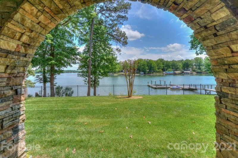 Property image 5 at 9184 Greenwood Road, Terrell, NC 28682