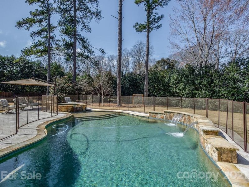 Property image 4 at 2224 Carmel Road, Charlotte, NC 28226