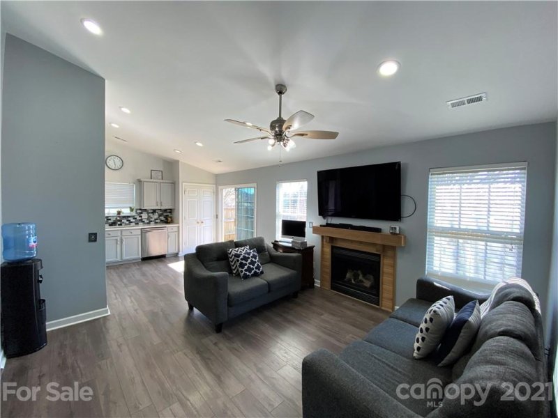 Property image 5 at 3047 Brookchase Boulevard, Fort Mill, SC 29707