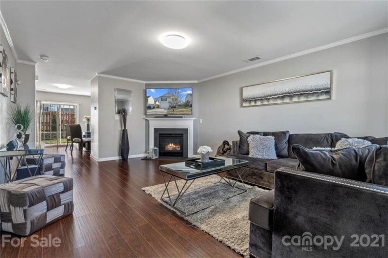 Property image 3 at 5230 Kyliglen Lane, Charlotte, NC 28216