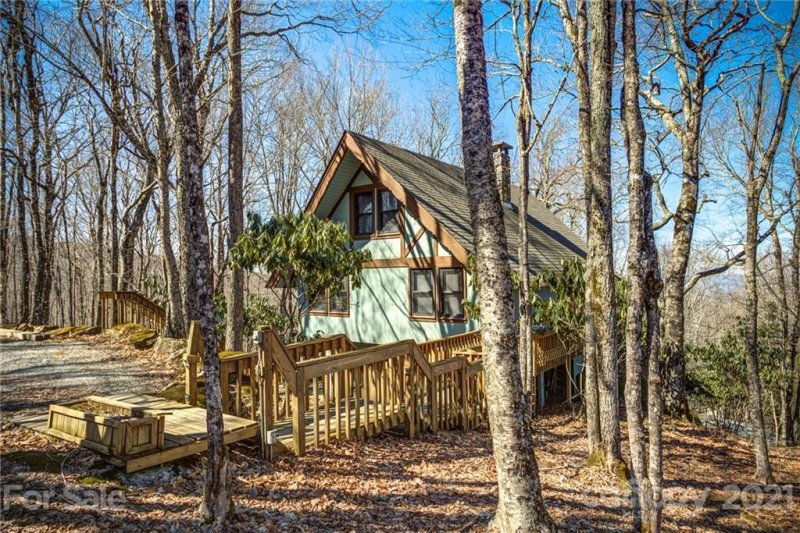 Property image 4 at 910 Charter Hills Road, Beech Mountain, NC 28604