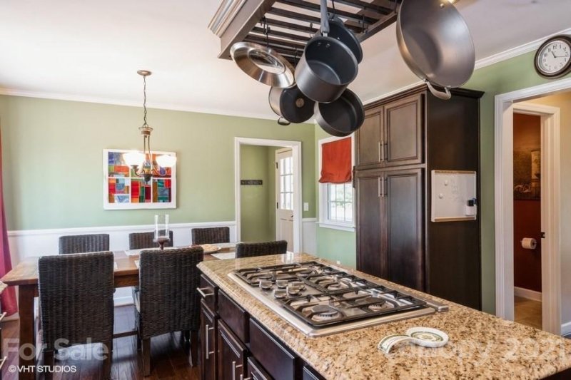 Property image 3 at 5310 Camilla Drive, Charlotte, NC 28226