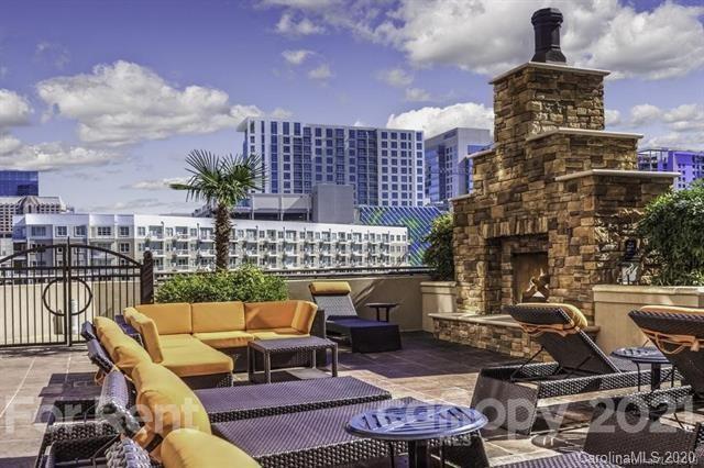 Property image 2 at 309 E Morehead Street, Charlotte, NC 28202