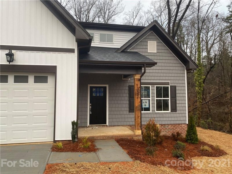 Property image 3 at 10724 South Ford Road, Charlotte, NC 28214