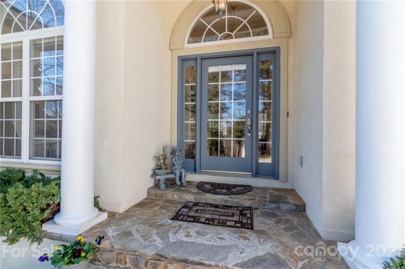 Property image 3 at 2587 Penngate Drive, Sherrills Ford, NC 28673