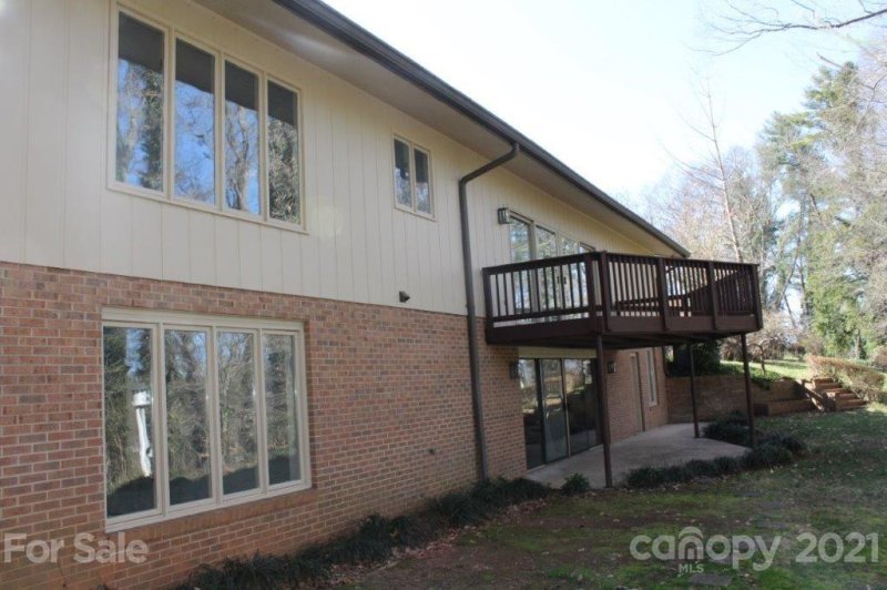 Property image 2 at 110 Woodbine Terrace, Morganton, NC 28655