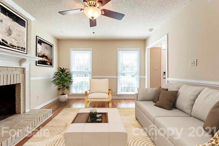 Property image 2 at 4000 Inglehurst Drive, Charlotte, NC 28273