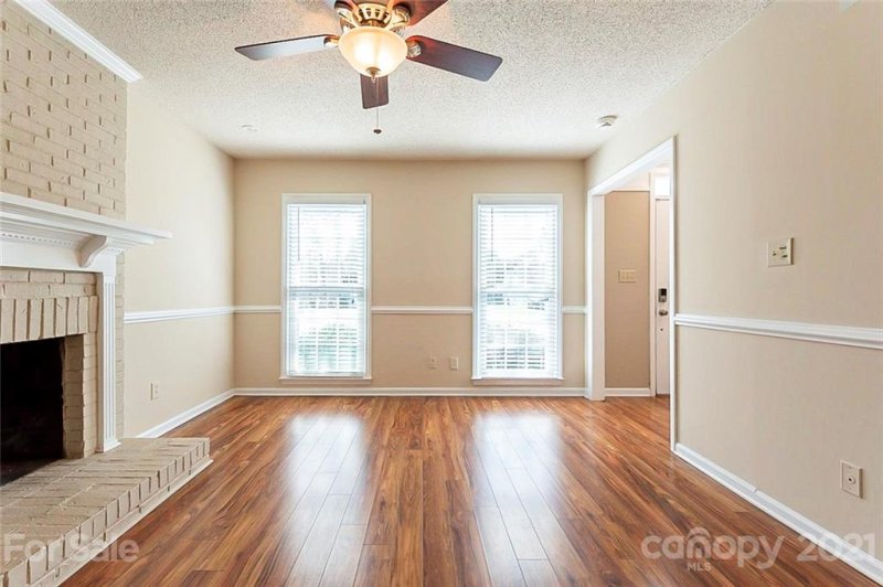 Property image 5 at 4000 Inglehurst Drive, Charlotte, NC 28273