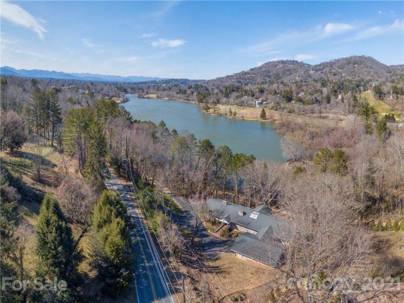 Property image 2 at 181 Lakeshore Drive, Asheville, NC 28804