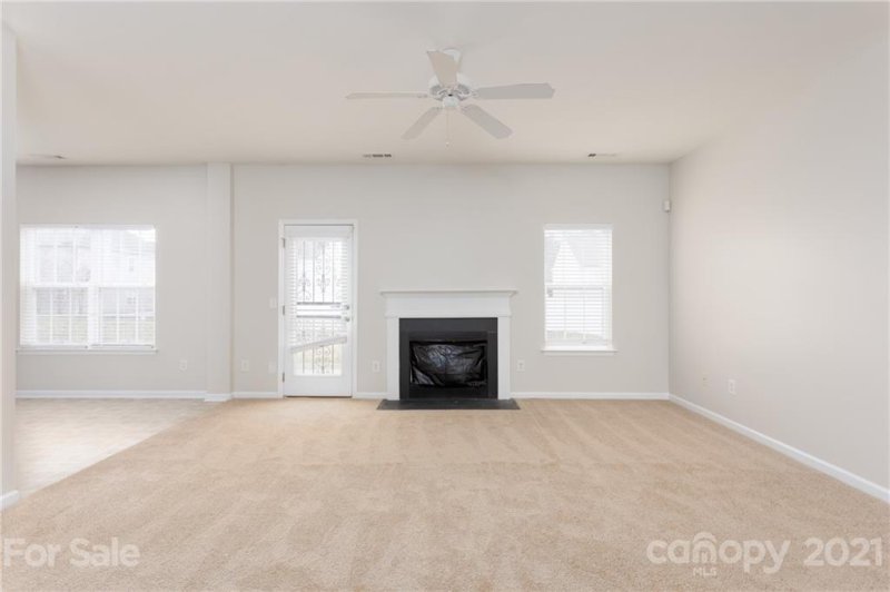 Property image 3 at 1311 Kersey Glen Lane, Charlotte, NC 28216