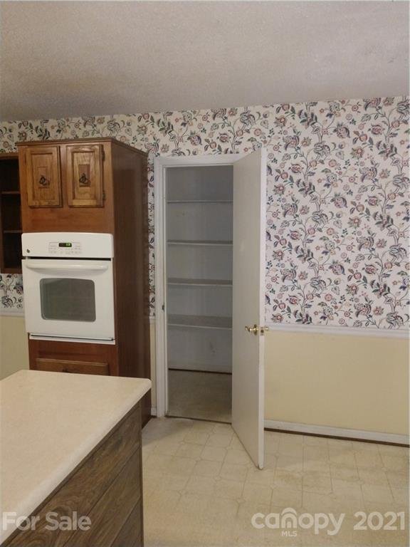 Property image 4 at 157 Windjammer Way, Hendersonville, NC 28792