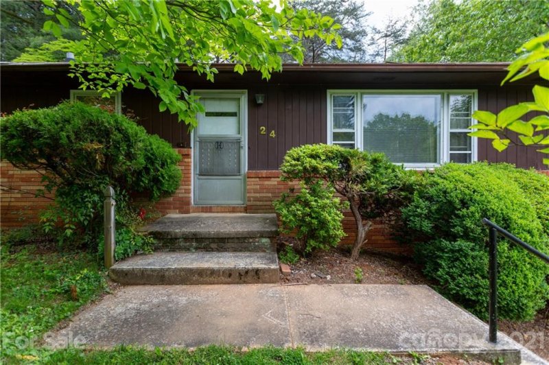 Property image 2 at 24 Pinehurst Road, Asheville, NC 28805