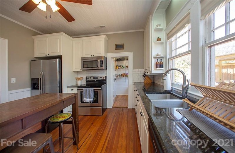 Property image 5 at 803 Catawba Street, Belmont, NC 28012