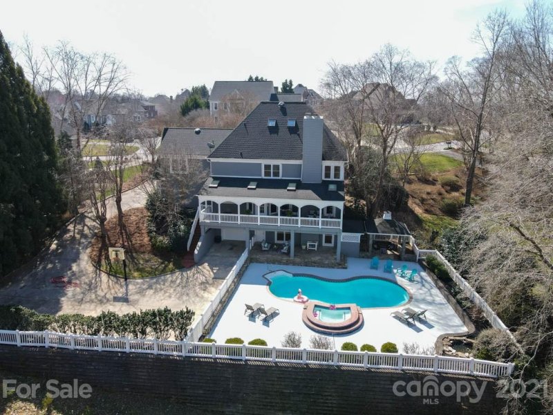 Property image 2 at 3814 8th Street Place, Hickory, NC 28601