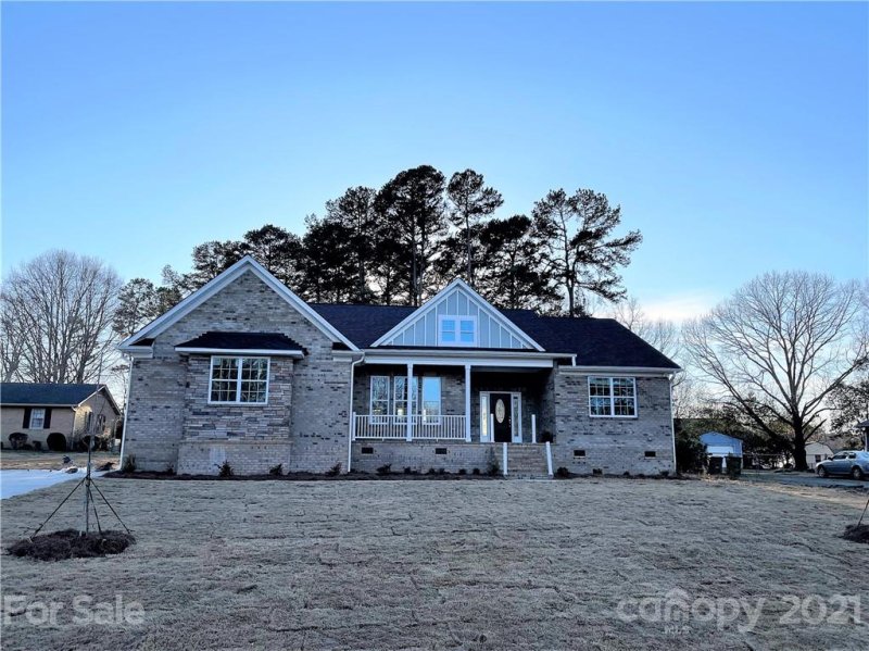 Property image 2 at 14916 Pawnee Trail, Matthews, NC 28104