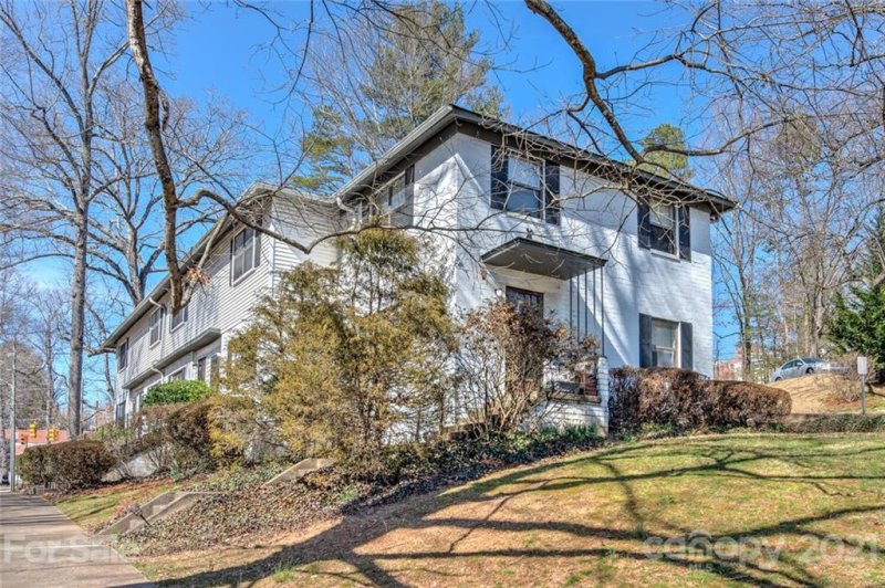 Property image 2 at 615 Biltmore Avenue, Asheville, NC 28803