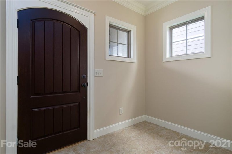 Property image 5 at 17 Tudor Way, Black Mountain, NC 28711