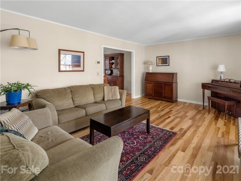 Property image 5 at 3 Silverstone Drive, Asheville, NC 28805