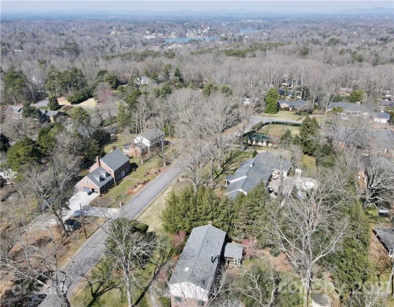 Property image 2 at 1362 10th Street Place, Hickory, NC 28601