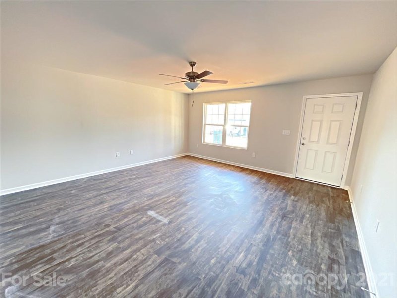 Property image 2 at 1479 Mayfair Drive, Conover, NC 28613