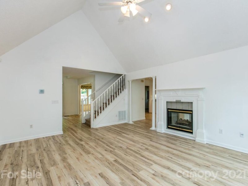 Property image 5 at 628 Shawn Rachel Parkway, Hendersonville, NC 28792