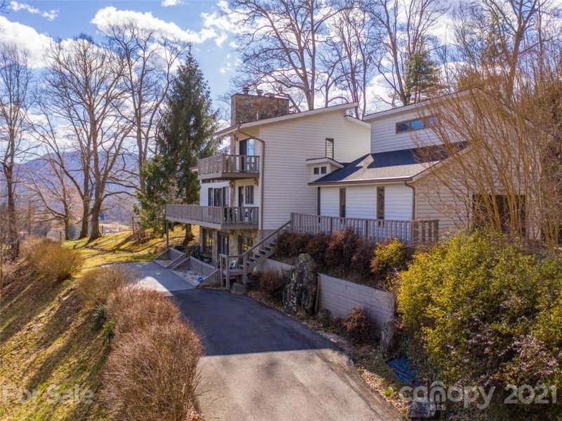 Property image 3 at 343 Mountain View Road, Burnsville, NC 28714