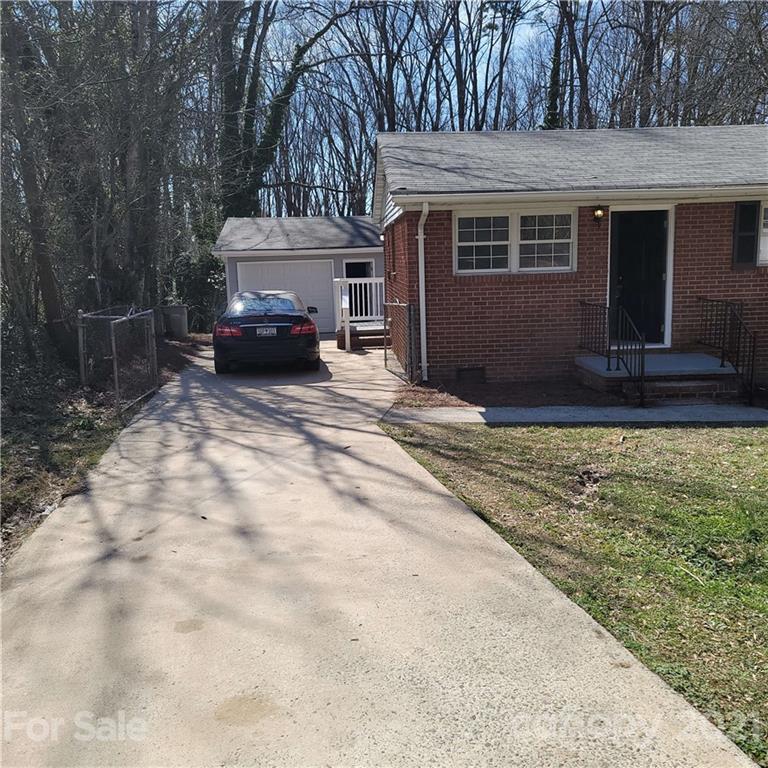 Property image 2 at 2511 Mary Avenue, Gastonia, NC 28052