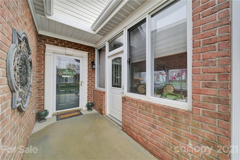 Property image 3 at 8542 Highland Glen Drive, Charlotte, NC 28269