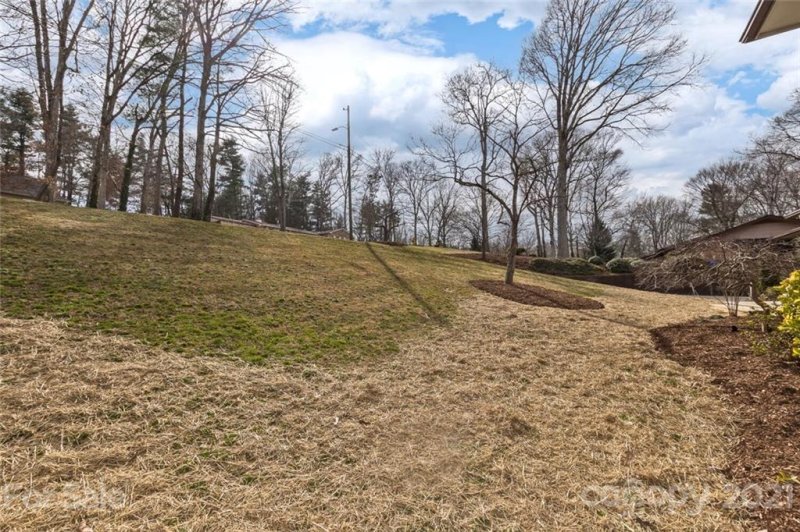 Property image 2 at 12 Mayfair Drive, Candler, NC 28715