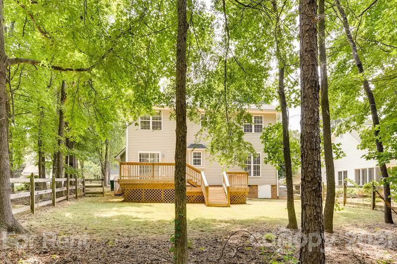 Property image 2 at 2079 Westminster Lane, Matthews, NC 28104