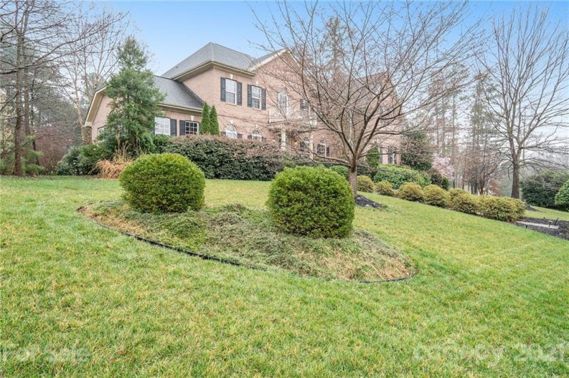 Property image 3 at 404 Cove Creek Loop, Mooresville, NC 28117